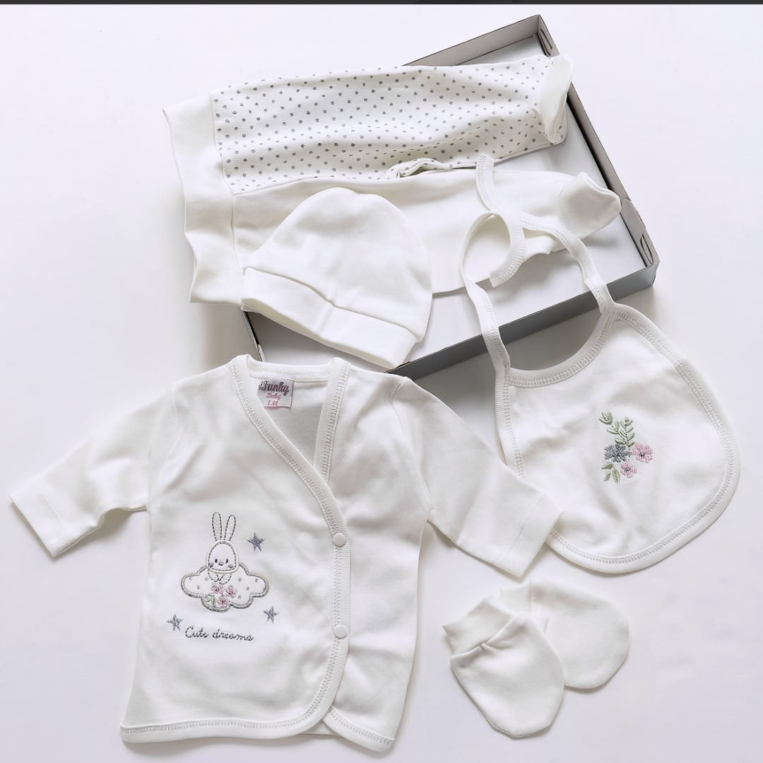 5 PCS BEBÉ RECIEN NACIDO - CATALINA RODRIGUEZ