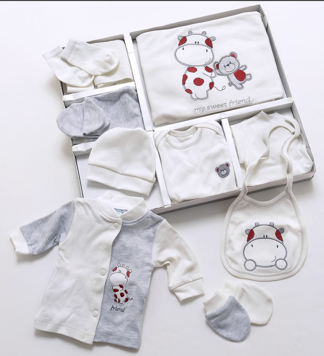 5 PCS BEBÉ RECIEN NACIDO - CATALINA RODRIGUEZ